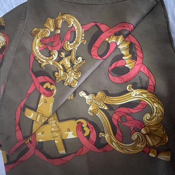 Authentic Hermès Ferronnerie Silk Dcarf. - Picture 12 of 16